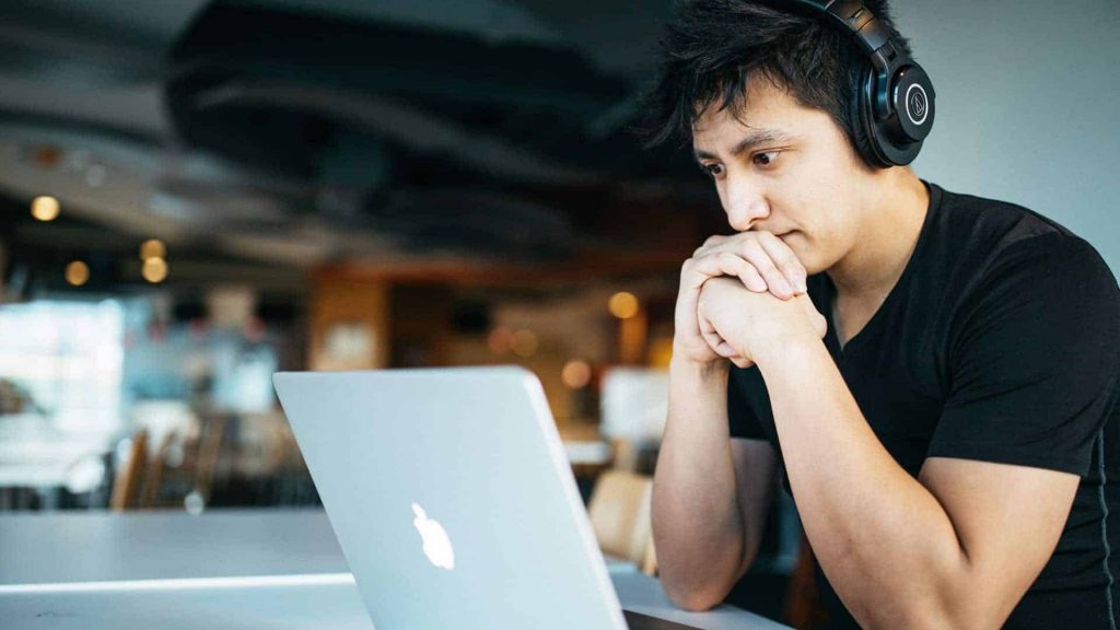 Online Academy students learning through virtual classes